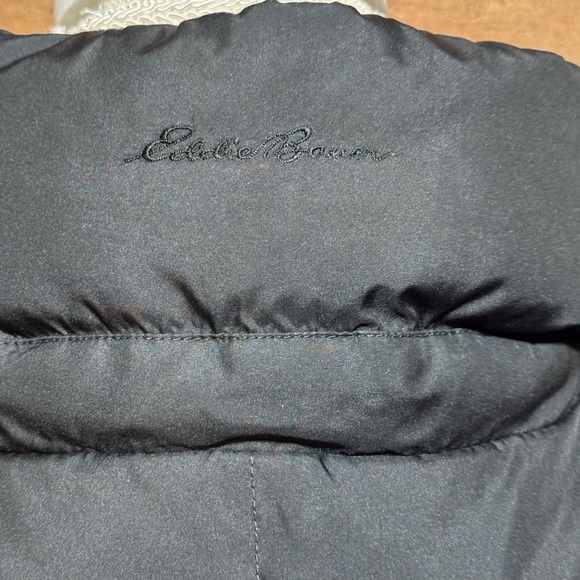 Eddie Bauer Goose Down 700 Fill Women's Black Puffer Vest* size Small Outerwear - Picture 5 of 15